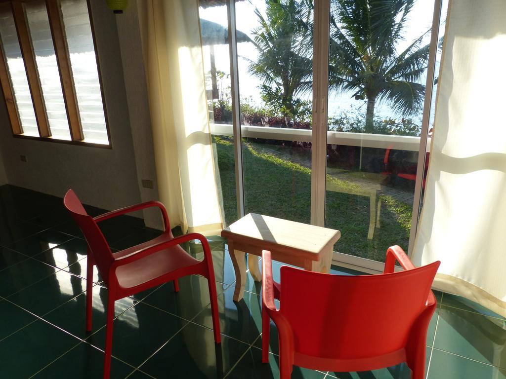 Blue Seastar Cottages Agpudlos Номер фото
