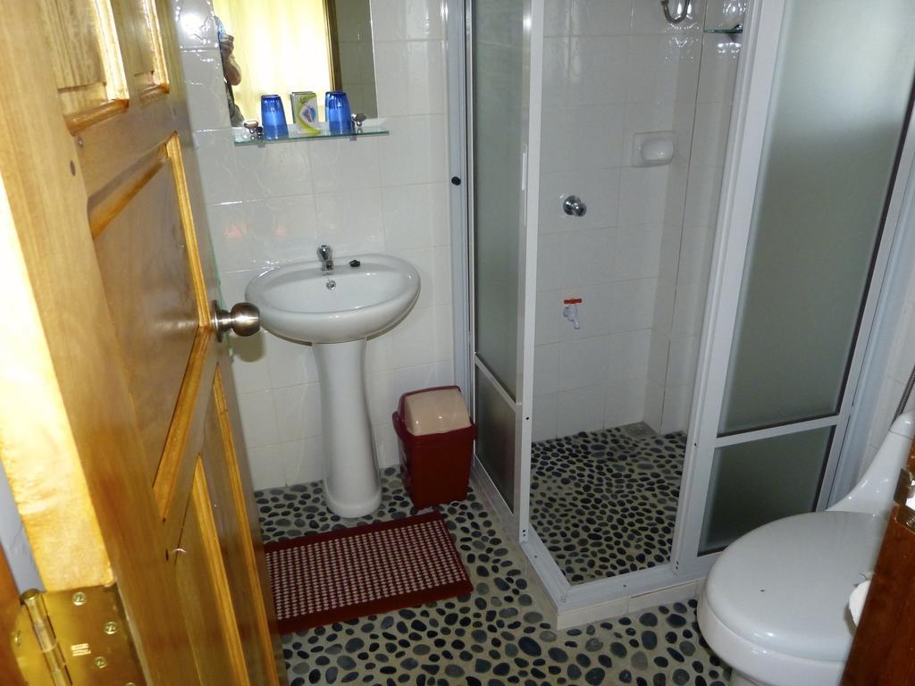 Blue Seastar Cottages Agpudlos Номер фото